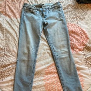 Hollister skinny jeans